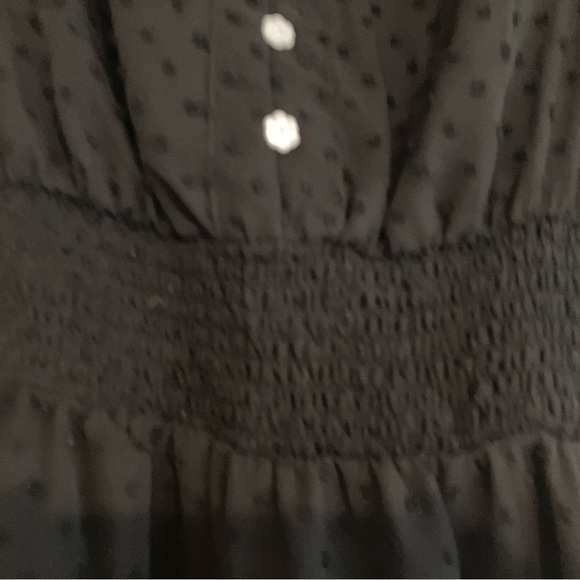 Black dress with flower buttons - Picture 4 of 5